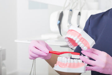 How to Clean and How Not to Clean Your Dentures - XODENT