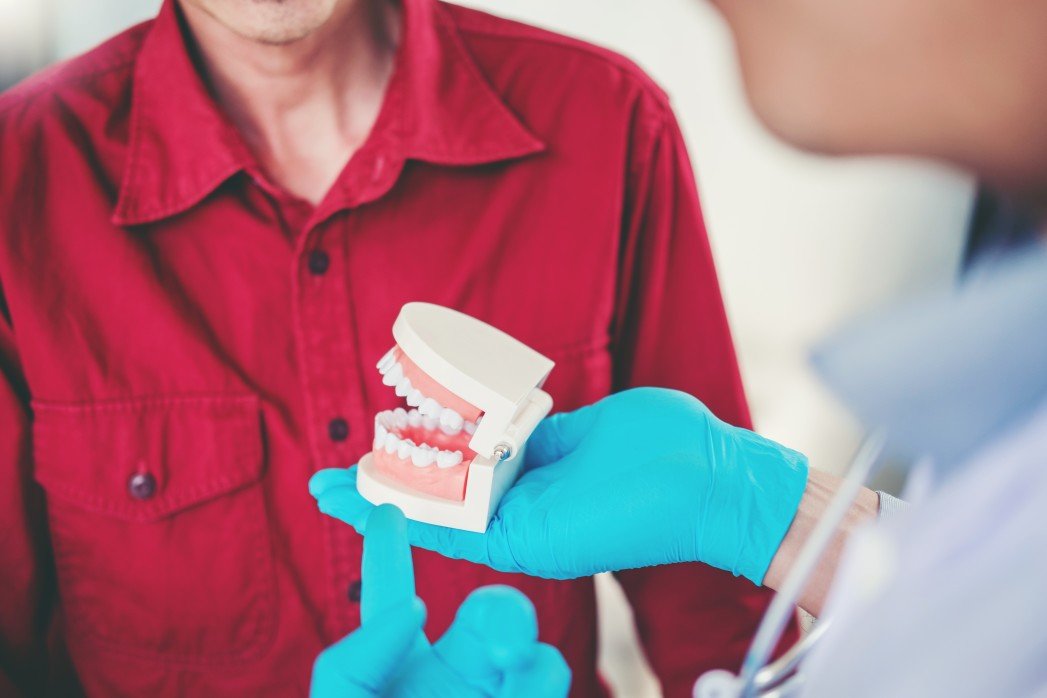 How To Manage Pain and Discomfort When Getting Fitted for New Dentures - XODENT